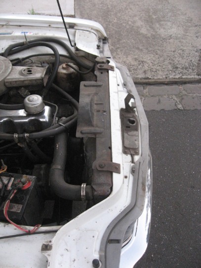6cyl Radiator Support